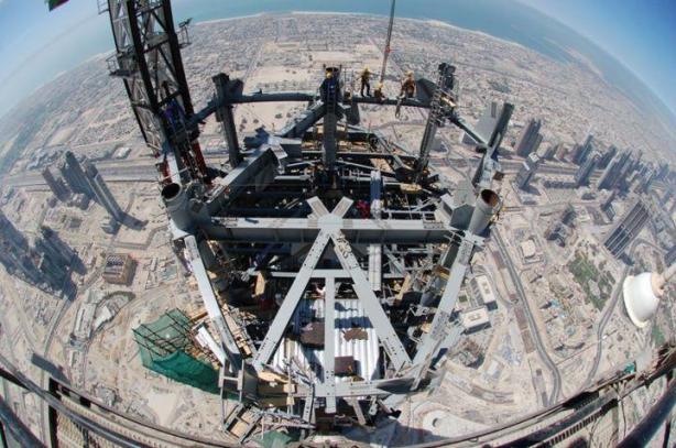 Most Amazing Pictures - pic is taken from world's tallest building 'Burj Dubai'